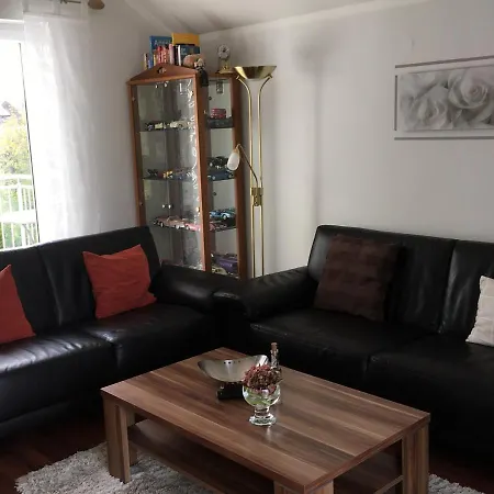 Ferienwohnung Am Schiederdamm شقة *