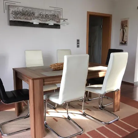 شقة Ferienwohnung Am Schiederdamm
